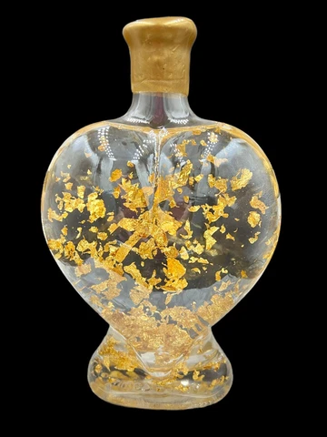 Unique Vintage Glass Heart 7.5” Filled With 24k Gold Leaf Flakes Fancy Decor Cover