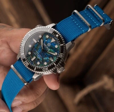 BUZO AUTOMÁTICO DEEP BLUE MASTER 1000 II 44 MM - PIEDRA LABRADORITA PHOENIX Foto 1 de 3