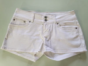 Levi's Damen weiße Activewear Shorts Größe 07 - Bild 1 von 7
