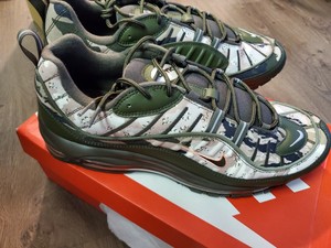 olive green air max 98