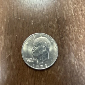 1972 (D) Eisenhower Campana de la Libertad Luna Un Dólar EE. UU. Bicentenario Moneda Coleccionista - Imagen 1 de 4