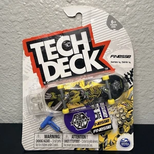 Tech Deck Serie 14 Finesse Skateboards Bakugan Raro Diapasón Dorado Ruedas NUEVAS - Imagen 1 de 4