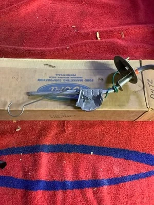 Unidad de envío de tanque de combustible D7TZ-9275 Ford F100/250/350 Super Cab 1974-79 Foto 1 de 4