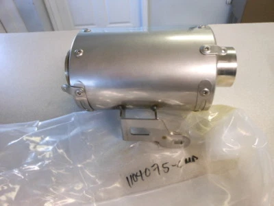 New Yoshimura Exhaust Oval Muffler Suzuki 2006-2007 GSXR600 GSX-R600 1104075-CMA - Image 1 of 4