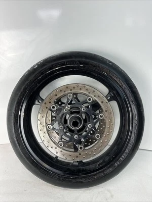 Llanta delantera Suzuki GSXR600-750 2006-2007 con rotores de freno OEM dañados Foto 1 de 4