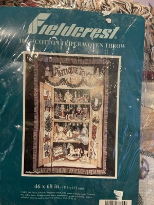 复古 Fieldcrest 圣诞古董玩具挂毯编织扔 46 英寸 X 68 英寸全新包装 — 第 1/4 张图片