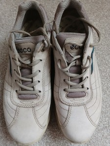 ecco mens boots amazon