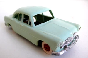 LES MINIATURES DE NOREV SIMCA ARIANE 1/43è CHASSIS MÉTAL BON ÉTAT 1959 - Imagen 1 de 6