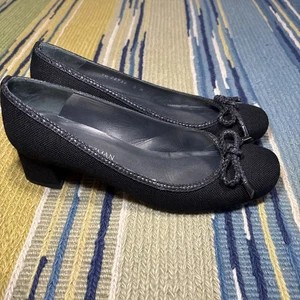 Stuart Weitzman Littlebow Pump Low Heels Square Toe Black Women Size 8 - Picture 1 of 9