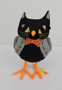 2017 Hissy Target Bird Halloween Owl retired cat figurine leg tag - Picture 1 of 10