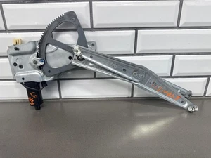 2004-2006 Pontiac GTO 2-Door Right Passenger Window Regulator W/Motor - Picture 1 of 10