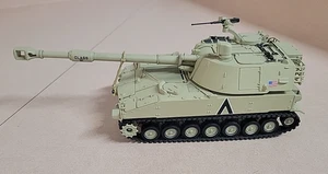 Forces of Valor U.S. 155mm Self-Propelled Howitzers M109 Tank Die-Cast 1:32 - Picture 1 of 15