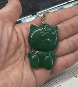 Ex-Large Green Jade Agate Carved Cute Hello Kitty Pendant 10K real gold bail - Picture 1 of 9