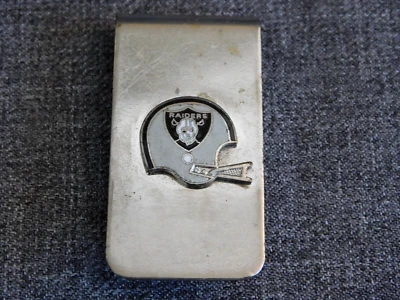 Clip de dinero de acero inoxidable vintage NFL Oakland/Las Vegas Raiders con casco esmaltado Foto 1 de 3