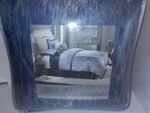 Neu 4 Stück Jennifer Lopez Center Stage Queen Size Bettdecken-Set Bettwäsche Komfort - Bild 1 von 10