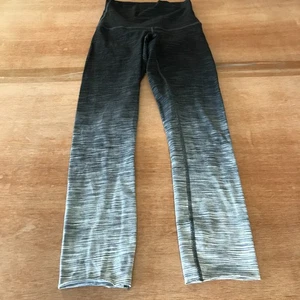 Lululemon Wunder Under Leggings Women 4 Gray Ombre Mid Rise Pocket Athleisure - Picture 1 of 11