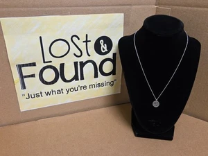 Colgante Sandollar Plata de Ley 925 Firmado Flor Corte Láser *VER FOTOS - Imagen 1 de 12