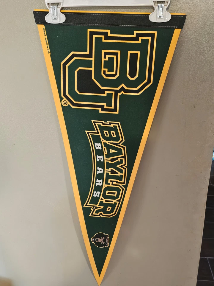 BAYLOR BEARS 12X30 RETRO NCAA VINTAGE FELT PENNANT 2/24/24 - Image 1 of 1