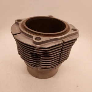 Porsche 911 Cylinder Jug 911 used 914 Air Cooled 80701A - Picture 1 of 8