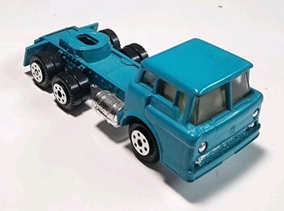 Semirremolque vintage Yatming Aqua Ford C-900 COE HO diecast/tractor de plástico Foto 1 de 4
