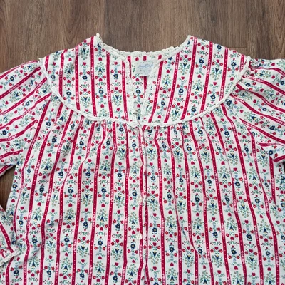 Lanz Of Salzburg Flannel Nightgown Size Small Red Long Sleeve Flowers Hearts - Image 1 of 4