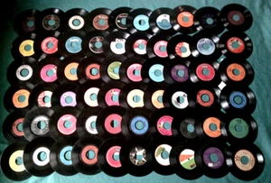 60 Schallplatten  -Geburtstag - Dekoration - Retroarty - Basteln - Sonstiges - Bild 1 von 1