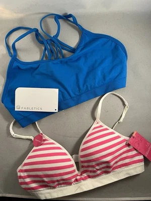 Fabletics seamless bra size M & xhilaration seamless bra 34A - NWT - Image 1 of 4