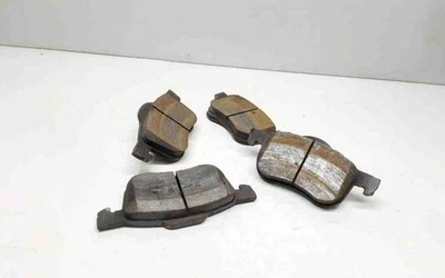 Volvo V70 II SW Front Brake Pads 2.50 Diesel 136kw 2001 32654195 - Image 1 of 3