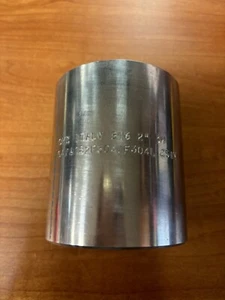 2" NPT Female Threaded Full Coupling 304 Stainless Steel Coupler - Picture 1 of 4