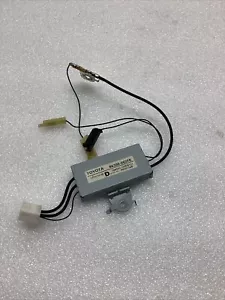 2007-2011 TOYOTA CAMRY ANTENNA AMPLIFIER AUDIO SYSTEM OEM 86300-06070 - Picture 1 of 5