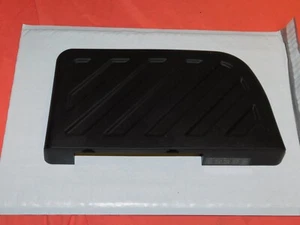 2020 - 2024 NISSAN TITAN REAR BUMPER LEFT SIDE ASSIST TRUCK BED SIDE STEP  OEM - Picture 1 of 2