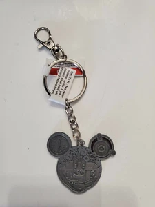 Portachiavi Topolino Parchi Disney Ingranaggio Meccanico Steampunk Nuovo con etichette - Foto 1 di 2
