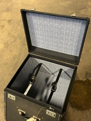 Maletín Facel Vega HK 500 / FVS -=NUEVO NOS=- Foto 1 de 4