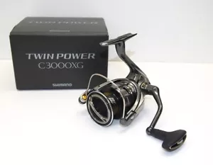 Shimano 24 TWIN POWER C3000XG Spinning Reel Fishing - Picture 1 of 2