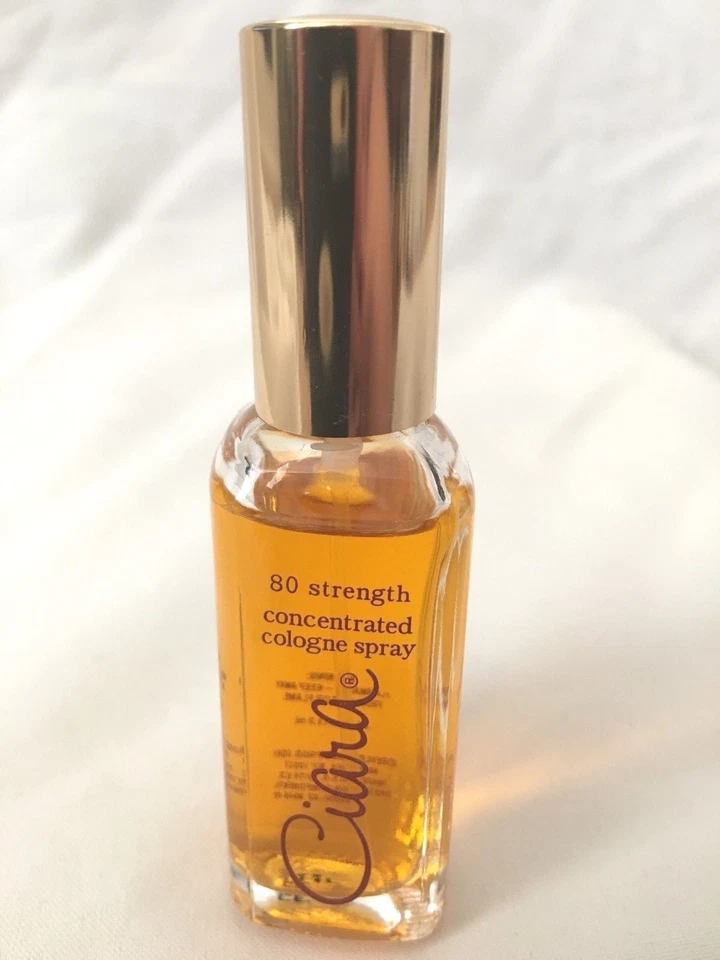 Revlon Ciara 80 Fuerza Concentrado Perfume Perfume 1/2 OZ Spray  Foto 1 de 1