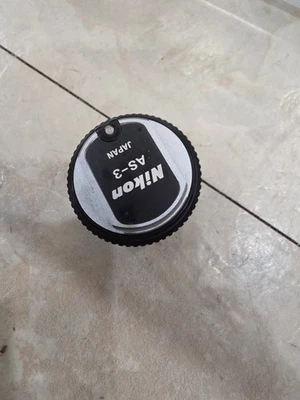 Acoplador de flash Nikon AS-3 para câmeras F3 adaptador de sapata para SB-6, SB-7E e SB-8 - Imagem 1 de 2