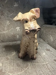 Vintage Sylvac Brown Terrier Dog Figurine, 1380 Tan/Brown 29 cm High A/F - Foto 1 di 8