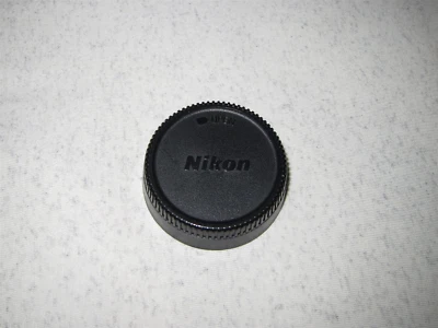 GENUINA OEM Nikon F tapa de lente trasera LF-1 para lente de montura Nikon F... Hecha en JAPÓN. Foto 1 de 4