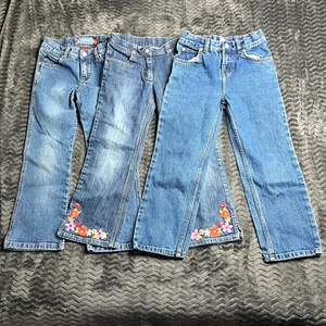 Lot Of 3 Pairs Of Girl Jeans Size 6 Canyon river blues, Gymboree, Roxy - Picture 1 of 9