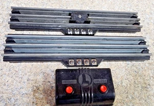 Vintage Lionel O Gauge 2 Remote Control Track Sections & 1 Controller. - Picture 1 of 5