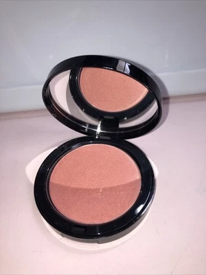 Bobbi Brown Illuminating Bronzing Powder in Santa Barbara New Full Size - Image 1 of 3