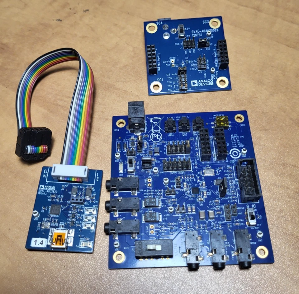 Lote de placas de dispositivos analógicos - EVAL-ADAU7002Z, EVAL-ADUSB2EBZ, EVAL-ADAU1777Z Foto 1 de 4