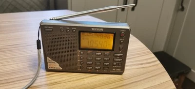 Tecsun PL-380 Portable World Band Receiver  - Image 1 of 4