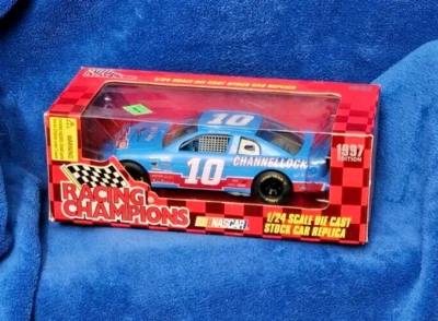 PHIL PARSONS #10 CHANNELLOCK NASCAR 1/24TH RACING CHAMPIONS STOCK CAR - Image 1 of 2