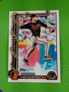 2025 Topps Holiday Gunnar Henderson SSP Red Back Card #H18 Baltimore Orioles⚾ - Bild 1 von 7