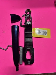 Mazda CX-5 2017-2025 trasero derecho lado del pasajero manija de puerta exterior azul BB161 - Imagen 1 de 4