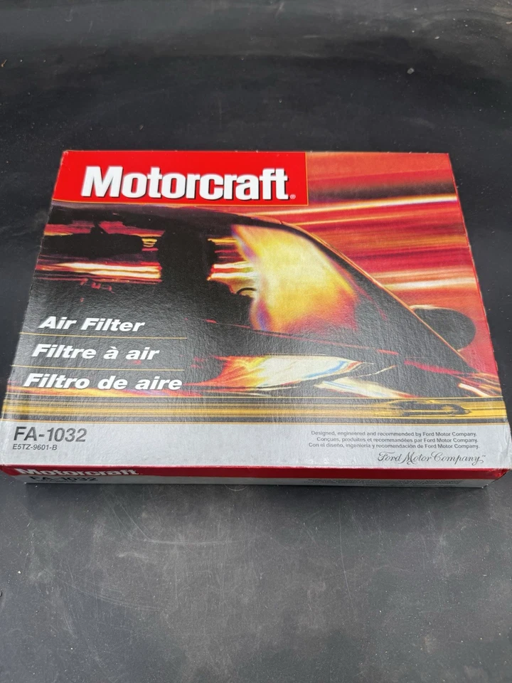 Filtro de aire Ford Motorcraft FA-1032 E5TZ-9601-B hecho en EE. UU. Foto 1 de 3