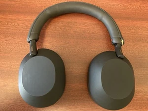 Sony WH-1000XM5/B Wireless Noise Canceling Bluetooth Headphones - Fair - Picture 1 of 5