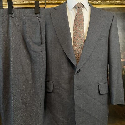 VTG Paul Stuart 44R 36 x 28 FULL CANVAS Gray Birdseye Heavy English Wool Suit - Image 1 of 4