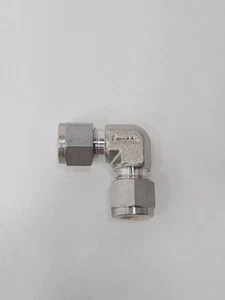 1-Swagelok SS-600-9 Edelstahl 3/8" Rohrüberwurfbogen  - Bild 1 von 3